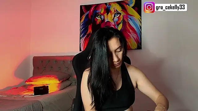 gracekelly12 online show from 17, 2, 2025