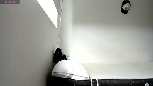 gracekelly12 online show from 28, 11, 2025