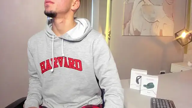 King Dante  online show from 3, 12, 2024
