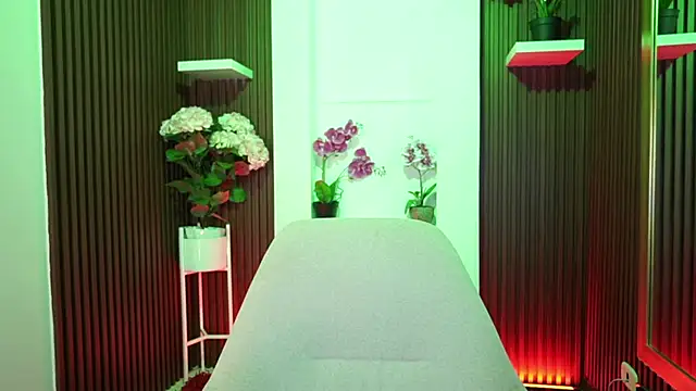 Snapshot of CattleyaScaly chatting on 25, 9, 2025 CattleyaScaly online show from 25, 9, 2025