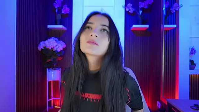 Snapshot of CattleyaScaly chatting on 18, 10, 2025 CattleyaScaly online show from 18, 10, 2025