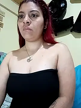Snapshot of agatha_97_ chatting on 6, 1, 2025 agatha 97 online show from 6, 1, 2025
