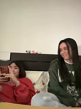 daniniescobarr online show from 16, 3, 2026