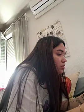 daniniescobarr online show from 24, 3, 2026