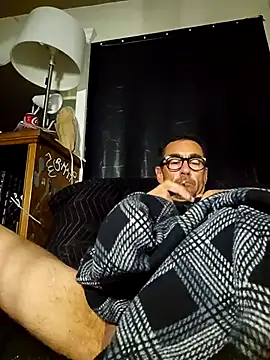 Snapshot of Pumpndeep chatting on 11, 4, 2026 Pumpndeep online show from 11, 4, 2026