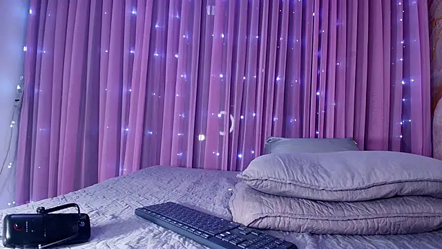 mia stanfort online show from 23, 2, 2026