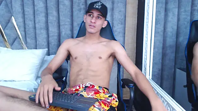 JakeMoxley online show from 20, 2, 2025