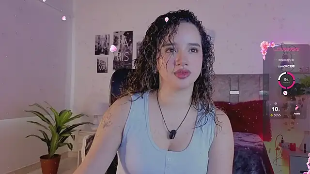 Snapshot of emilyrouxe chatting on 13, 7, 2026 emilyrouxe online show from 13, 7, 2026