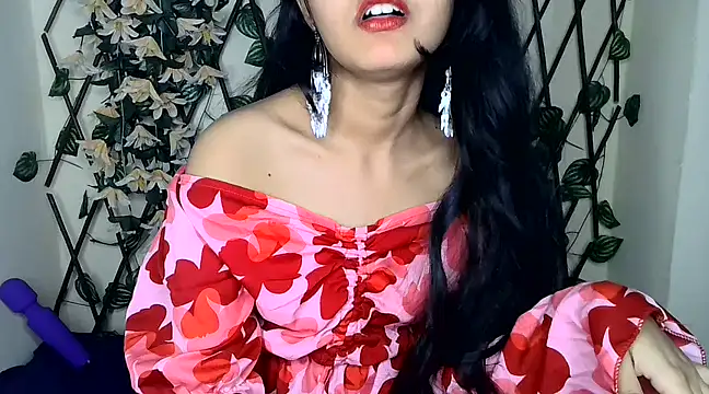 SUZY FROMUS online show from 15, 2, 2025