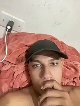 kauanzinhoofc online show from 24, 11, 2025