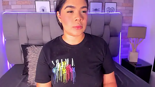 Snapshot of EmmaBecket2 chatting on 17, 1, 2026 EmmaBecket2 online show from 17, 1, 2026