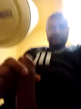 Snapshot of richton62 chatting on 4, 7, 2026 richton62 online show from 4, 7, 2026