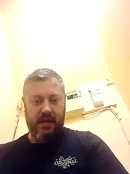 Snapshot of richton62 chatting on 18, 7, 2026 richton62 online show from 18, 7, 2026