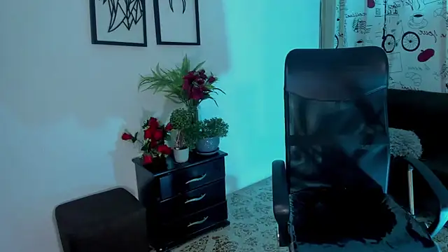 Danielacossio online show from 11, 9, 2025