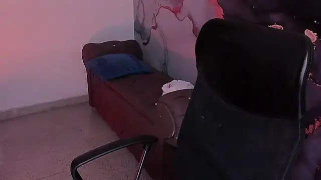 Danielacossio online show from 26, 11, 2025