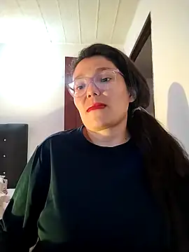 ValeriSimmons online show from 19, 3, 2025