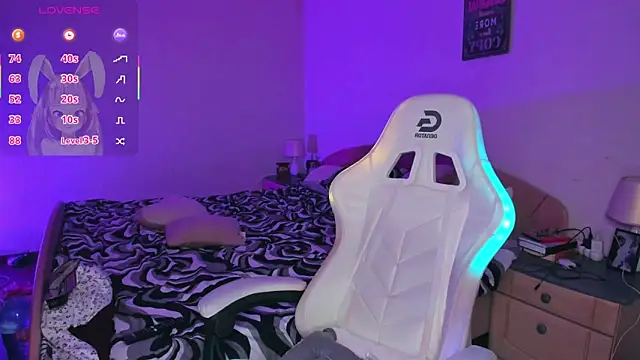 AdellaLoveX online show from 2, 3, 2026