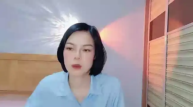 Linda-LL online show from 4, 1, 2025