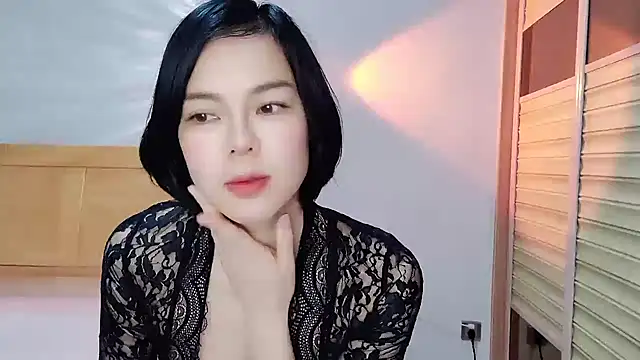 Linda-LL online show from 9, 1, 2025