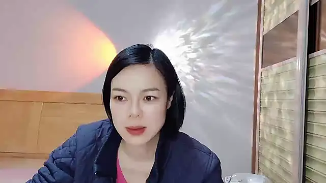 Linda-LL online show from 10, 1, 2025