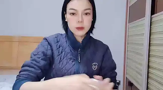 Linda-LL online show from 18, 1, 2025