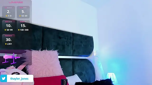 Thayler jones online show from 30, 1, 2025