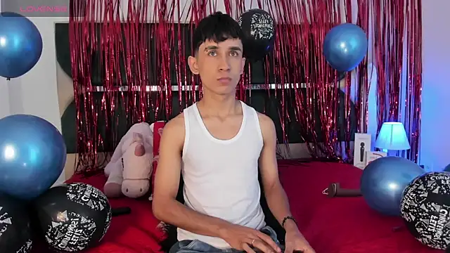 Thayler jones online show from 3, 2, 2025