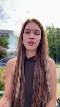 KikiWatson online show from 4, 6, 2026