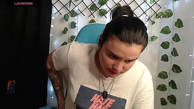 Nika 1  online show from 9, 6, 2026