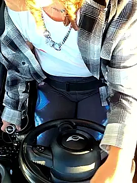 thatonespicychick online show from 15, 9, 2025