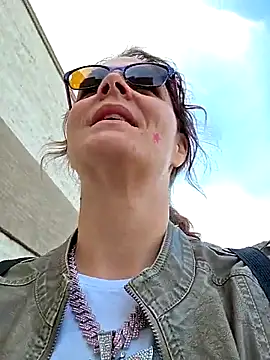 thatonespicychick online show from 29, 9, 2025