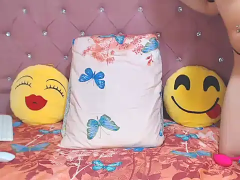 sharonbrown28 online show from 8, 11, 2025