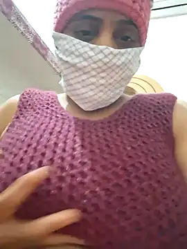 Snapshot of menakshiiikaur chatting on 31, 1, 2025 menakshiiikaur online show from 31, 1, 2025