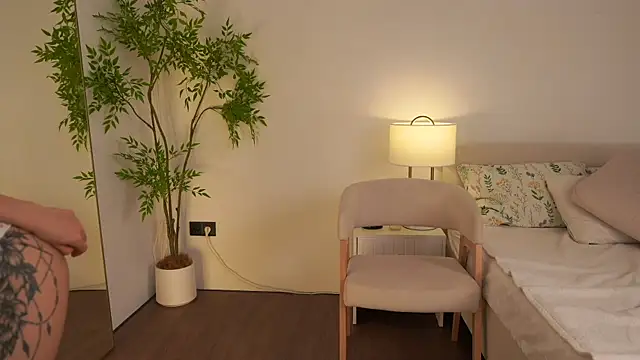 Snapshot of Peopleneedlove144 chatting on 10, 1, 2026 Peopleneedlove144 online show from 10, 1, 2026