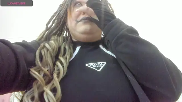 Snapshot of michell_taylor__ chatting on 19, 10, 2025 michell taylor online show from 19, 10, 2025