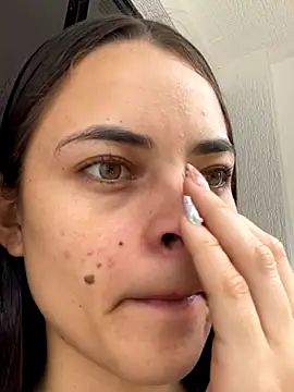 HannaRhodes online show from 4, 10, 2025