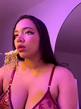 MadelineBenet online show from 8, 1, 2026