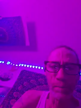 Undercover Pornstar online show from 6, 6, 2026
