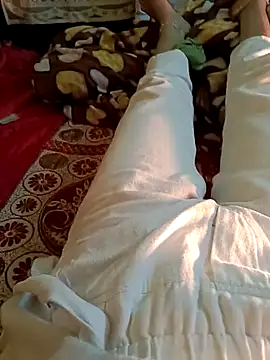 QUEEN-X-CPL online show from 6, 1, 2025