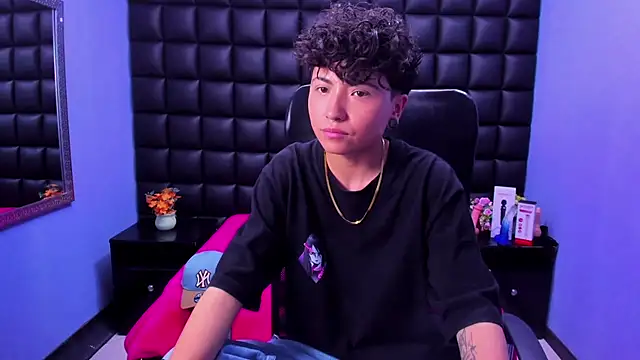 Im Mathias online show from 25, 10, 2025