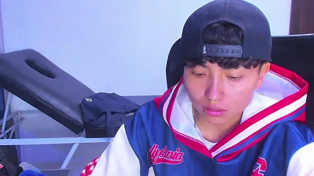 Snapshot of Im_Mathias chatting on 3, 2, 2026 Im Mathias online show from 3, 2, 2026