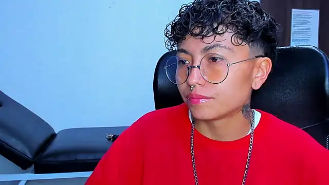 Snapshot of Im_Mathias chatting on 15, 2, 2026 Im Mathias online show from 15, 2, 2026