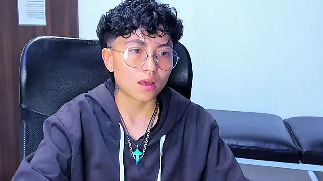 Snapshot of Im_Mathias chatting on 24, 2, 2026 Im Mathias online show from 24, 2, 2026