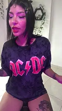 Snapshot of Luna-Chann chatting on 13, 2, 2026 Luna-Chann online show from 13, 2, 2026