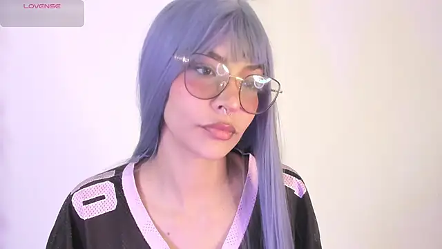 Luna-Chann online show from 21, 6, 2026