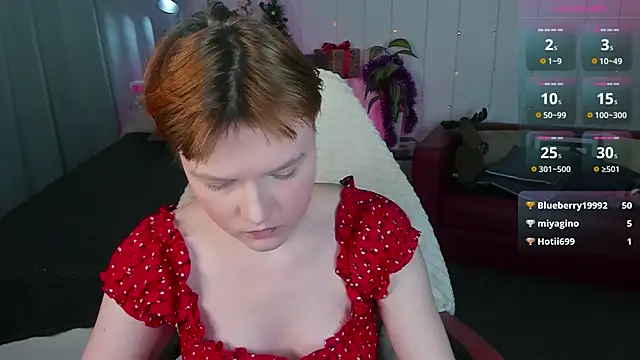 DreamyLuna online show from 10, 1, 2025