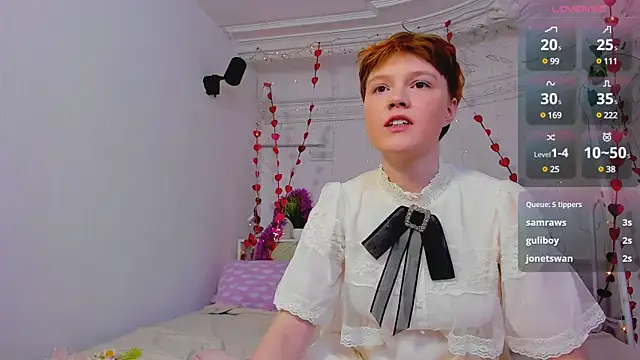 DreamyLuna online show from 13, 1, 2025