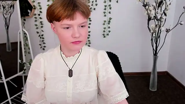 DreamyLuna online show from 23, 1, 2025