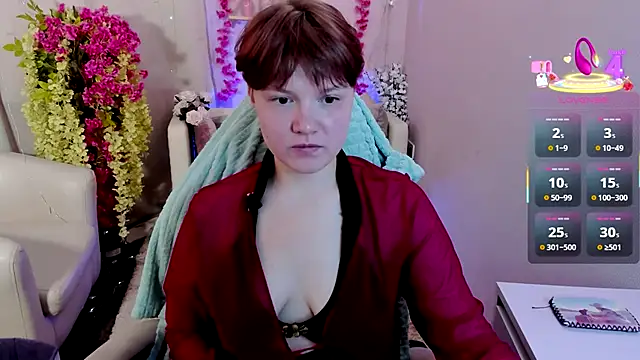 DreamyLuna online show from 17, 9, 2025