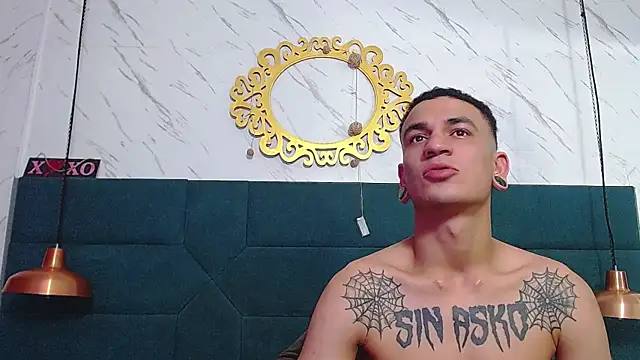 Snapshot of salome_daniel chatting on 24, 2, 2025 salome daniel online show from 24, 2, 2025